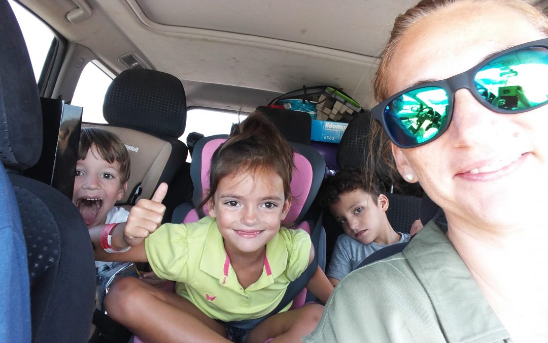 Verano. Viaje. Coche. Niños. Un relato en tiempo real