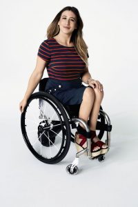 Adaptive-Collection-ropa-inclusiva-adaptada-discapacidad-Tommy Hilfigher
